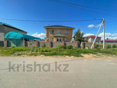 Отдельный дом · 8 комнат · 185 м² · 18 сот., Наурызбай батыра 10 за 55 млн 〒 в Караоткеле