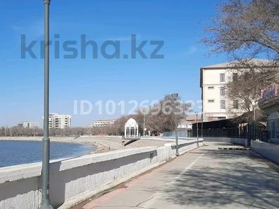 3-бөлмелі пәтер · 65 м² · 5/5 қабат, Азаттык Атамбаева — Азаттык Атамбаева, бағасы: 23 млн ₸ в Атырау