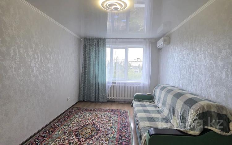 3-бөлмелі пәтер · 64 м² · 5/5 қабат, Победы 3а, бағасы: 23.5 млн ₸ в Петропавловске — фото 2