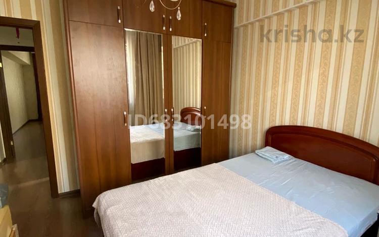 3-бөлмелі пәтер · 90 м² · 1/5 қабат, Алмагүл ш/а., Жарокова /Дунаевского — Аль-Фараби Левитана рядом подземка, бағасы: 420 000 ₸ в Алматы, Бостандыкский р-н — фото 2