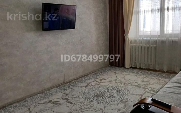 2-комнатная квартира, 54 м², 8/16 этаж, Дулатова 145 — Шакарима за 23.5 млн 〒 в Семее — фото 2