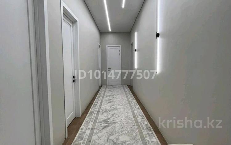 3-бөлмелі пәтер · 106 м² · 1/5 қабат, сырым Датова 56/1, бағасы: 41 млн ₸ в Уральске — фото 2