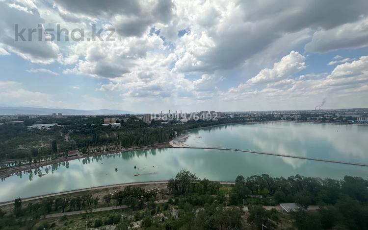 1-комнатная квартира · 47 м² · 13/17 этаж, Варламова — Абая, Тлендиева за 20 000 〒 в Алматы, Алмалинский р-н — фото 87