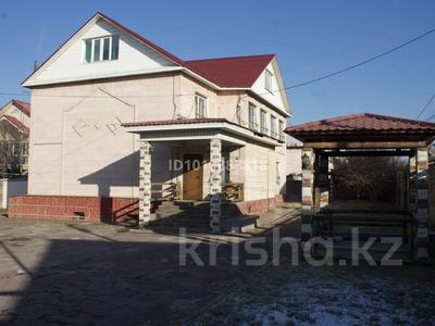 Отдельный дом · 8 комнат · 453 м², мкр Алмас 53 — Шаляпина-Яссауи за ~ 1.7 млн 〒 в Алматы, Ауэзовский р-н