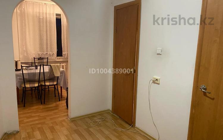 3-комнатная квартира · 84 м² · 9/9 этаж, Шмидта 9/2 — Медакадемия диагностика за 220 000 ₸ в Семее — фото 2