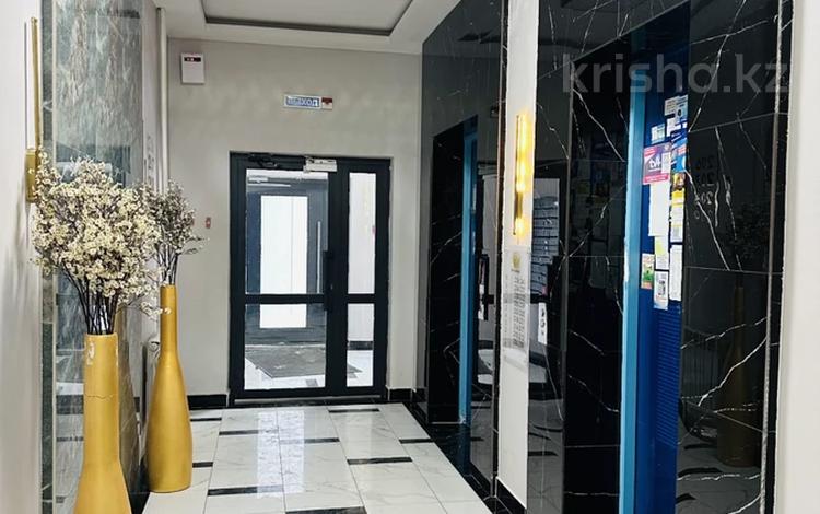3-комнатная квартира · 104 м² · 7/9 этаж, Кабанбай батыра 64 — Полноценная/Район НИШ, Мега ,Ехро за 82 млн ₸ в Астане, Есильский р-н — фото 27
