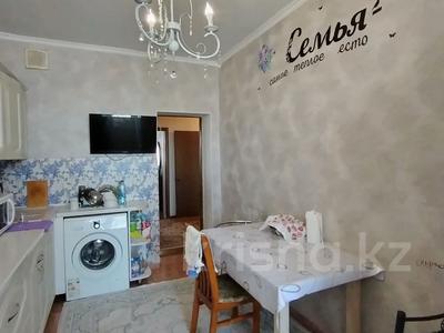 3-бөлмелі пәтер · 75 м² · 7/8 қабат, Бугенбай Батыра 155/7, бағасы: 22 млн ₸ в Актобе