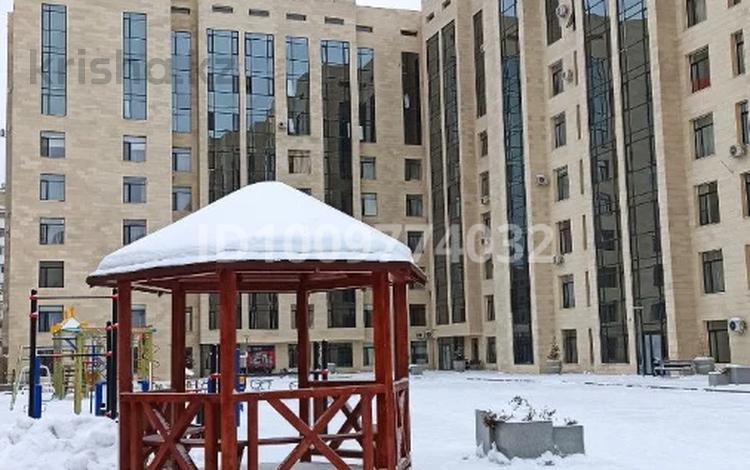 1-комнатная квартира · 38 м² · 3/9 этаж, Керей Жанибек хандары 16 за 31.5 млн ₸ в Астане, Есильский р-н — фото 2