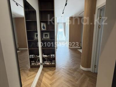 3-комнатная квартира · 90 м², Сыганак 28 за 550 000 ₸ в Астане, Нура р-н