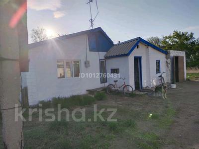 Жеке үй · 4 бөлме · 82.1 м² · 16 жүзд., Айнабекова 35 — Возле офицерского дома, бағасы: 5 млн ₸ в Киевке