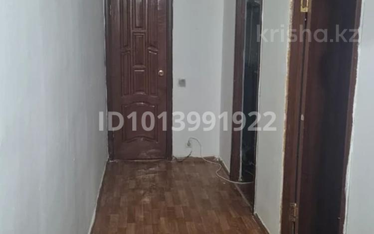 1-комнатная квартира · 49 м² · 1/5 этаж, мкр Нурсая, Болашак 51 за 130 000 ₸ в Атырау — фото 2