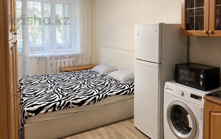 1-комнатная квартира · 25 м² · 2/4 этаж, мкр №10 7А за 165 000 ₸ в Алматы, Ауэзовский р-н — фото 2