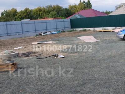 Отдельный дом · 4 комнаты · 100 м² · 8 сот., Акмолинский заезд 15 за 19 млн 〒 в Семее