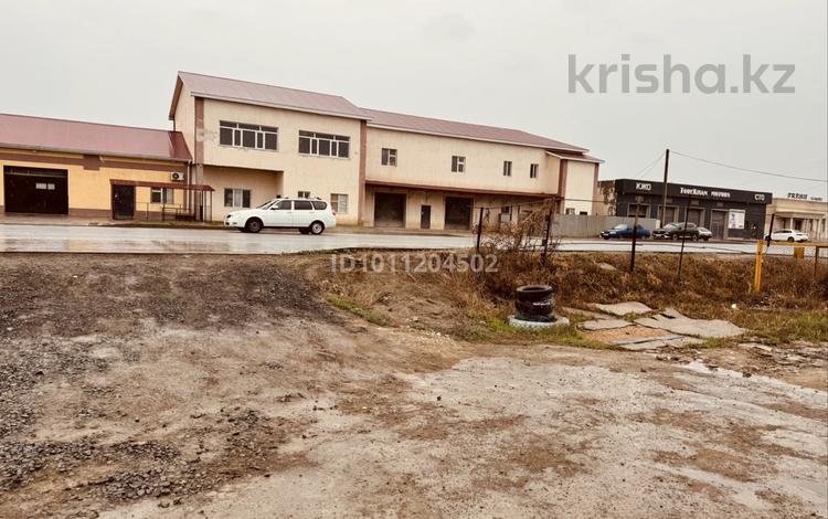 Отдельный дом · 5 комнат · 320 м² · 1200 сот., мкр Оркен, Сатыбалдиевп 106 за 53.8 млн ₸ в Атырау — фото 2