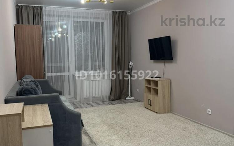 1-бөлмелі пәтер · 43 м² · 9/9 қабат, Зеленая 25/1, бағасы: 200 000 ₸ в Костанае — фото 2