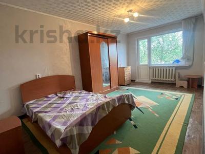 1-комнатная квартира · 34 м² · 4/5 этаж, Машиностроителей 10 — Эту квартиру можно купить в ипотеку по ставке от 5,5% за 10.5 млн 〒 в Усть-Каменогорске