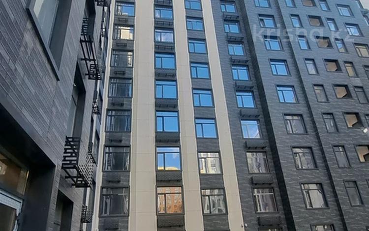 1-комнатная квартира · 45 м² · 2/12 этаж, Курмангазы строение 116 — Ул.Курмангазы -ул.Гумарова за 27 млн ₸ в Атырау, мкр Авангард-2 — фото 9