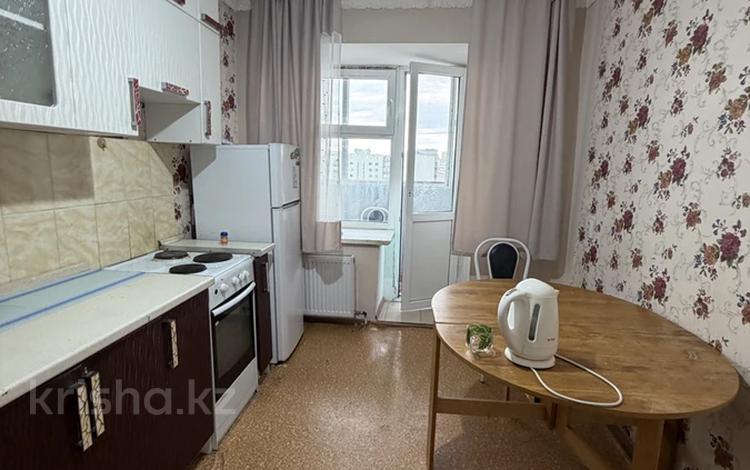 2-комнатная квартира · 60 м² · 9/10 этаж, азербаева 10 за 25.5 млн ₸ в Астане, Сарайшык р-н — фото 2