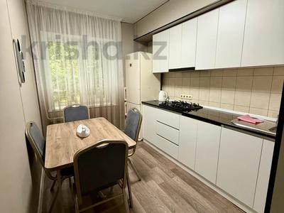 2-комнатная квартира · 52 м² · 2/5 этаж, Кабанбай батыра 135 за ~ 45 млн ₸ в Алматы, Алмалинский р-н