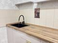 2-бөлмелі пәтер · 50 м² · 4/5 қабат, Амангельды — Центральный рынок, ТД Азия, 2 школа. Каспи банк., бағасы: 260 000 ₸ в Костанае