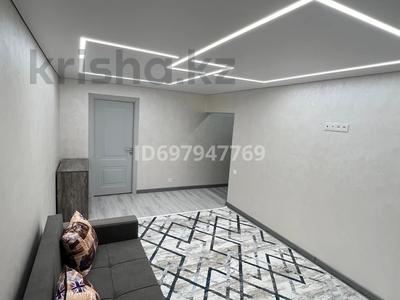 2-бөлмелі пәтер · 45 м² · 2/5 қабат, Микрорайон Самал 24 — Перекресток Сейфулина -Б. Момышулы, бағасы: 160 000 ₸ в Таразе