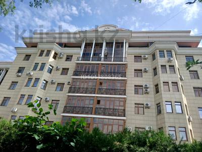 5-комнатная квартира · 222.4 м² · 6/7 этаж, Аль-Фараби 100 — Зейн Шашкина-Медеуский район за 188 млн ₸ в Алматы, Медеуский р-н