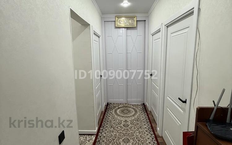 3-комнатная квартира · 63 м² · 5/5 этаж, 13-й мкр 14В за 19 млн ₸ в Актау — фото 2