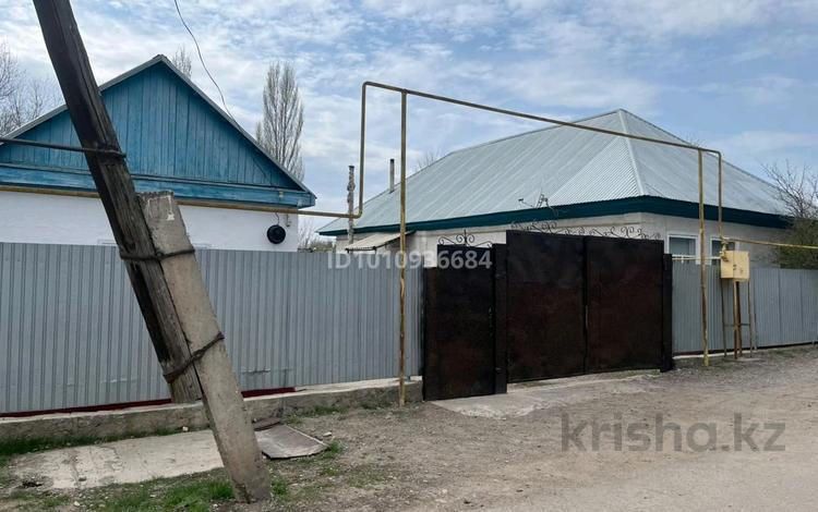 Жеке үй · 4 бөлме · 98.7 м² · 8 жүзд., Гагарина — Рядом Ерзат (магазин, кафе, аптека), школа Макатаева, бағасы: 23 млн ₸ в Толе би — фото 5