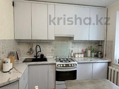 Продажа квартир в Костанайской обл.: 4-комнатная квартира · 83.5 м² · 3/5 этаж, 7 микрорайон 15 за 30 млн 〒 4-комнатная квартира · 83.5 м² · 3/5 этаж, 7 микрорайон 15 за 30 млн 〒 в Костанае