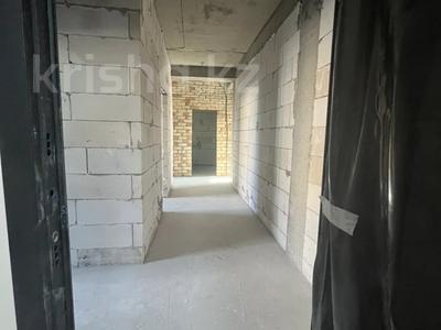 3-бөлмелі пәтер · 86 м² · 7/9 қабат, Нұрсая ш/а., Султан Бейбарыс 437, бағасы: 32 млн ₸ в Атырау, мкр Нурсая