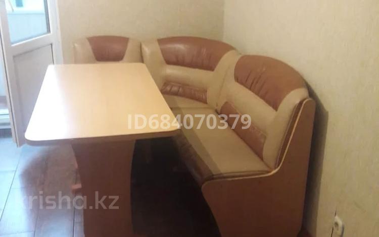 1-комнатная квартира · 45 м² · 1/9 этаж, мкр Кунаева 55 — Кунаева 55 за 8 000 ₸ в Уральске — фото 2