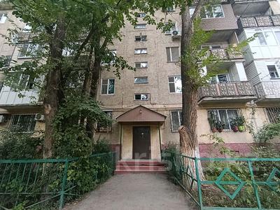 2-бөлмелі пәтер · 45 м² · 3/5 қабат, 11 мкр 33 — Не угл, с мебелью️, бағасы: 13 млн ₸ в Таразе