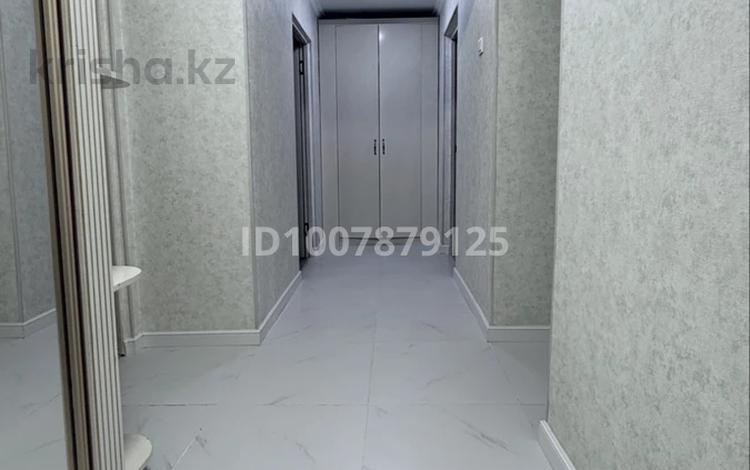 3-комнатная квартира · 66 м² · 3/5 этаж, Рысбек батыра 1 за ~ 22 млн 〒 в Таразе — фото 2