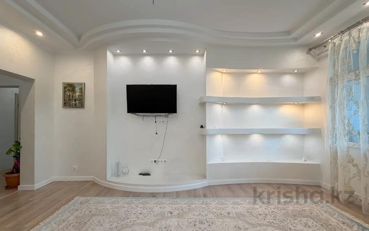 3-комнатная квартира · 120 м² · 14/21 этаж, Аль-Фараби за 105 млн ₸ в Алматы, Бостандыкский р-н — фото 8
