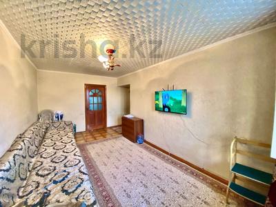 3-комнатная квартира · 60 м² · 3/5 этаж, мкр Аксай-3 15 за ~ 34.5 млн 〒 в Алматы, Ауэзовский р-н