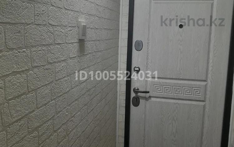 2-бөлмелі пәтер · 43 м² · 5/5 қабат, Мкр Самал 8, бағасы: 11.5 млн ₸ в Таразе — фото 2