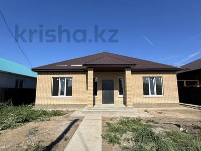 Отдельный дом · 4 комнаты · 120 м² · 4 сот., мкр. Зачаганск пгт — Бегельдинова за 30.5 млн ₸ в Уральске