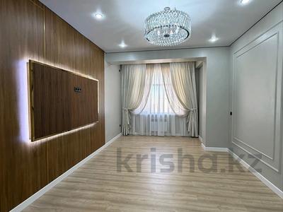 3-бөлмелі пәтер · 100 м² · 11 қабат, 16-й мкр 84, бағасы: 36 млн ₸ в Актау