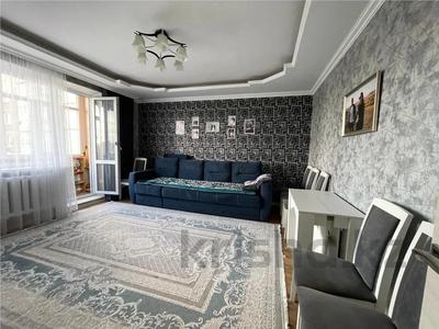 4-бөлмелі пәтер · 81.6 м² · 8/10 қабат, Степной 4 ш/а., бағасы: 30.7 млн ₸ в Караганде, Казыбек би р-н