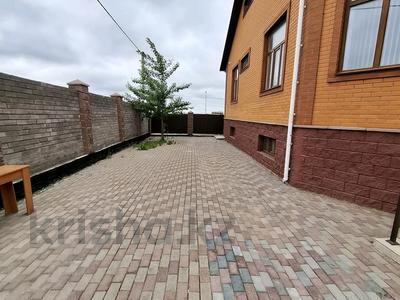 Отдельный дом · 5 комнат · 400 м² · 10 сот., мкр Юго-Восток Таугуль за 1.5 млн ₸ в Караганде, Казыбек би р-н