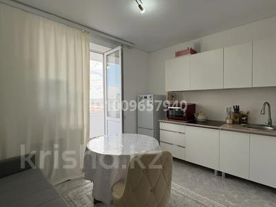 2-комнатная квартира · 60.7 м² · 3/9 этаж, A102 17 за 33 млн ₸ в Астане, Сарайшык р-н