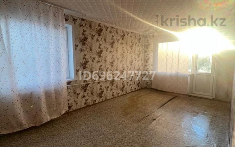 2-бөлмелі пәтер · 50 м² · 5/5 қабат, 1 микрорайон 9, бағасы: 80 000 〒 в Семее — фото 3
