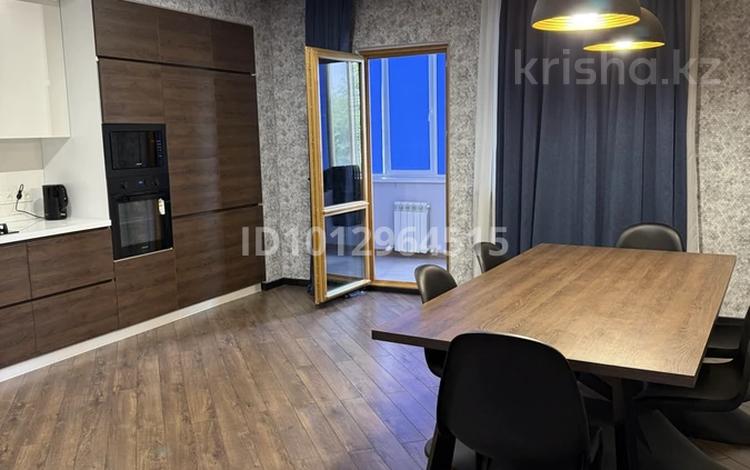 5-комнатная квартира · 360 м² · 4/4 этаж, Газиза Жубанова 39П за 130 млн ₸ в Актобе — фото 2