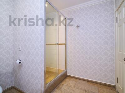 4-комнатная квартира · 223 м² · 7/8 этаж, Кабанбай Батыра 13 за 122 млн ₸ в Астане, Нура р-н