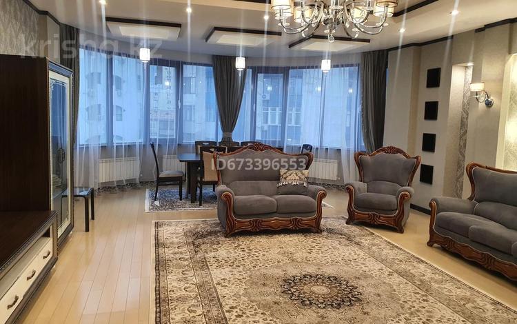 4-бөлмелі пәтер · 240 м² · 6/9 қабат, Аль-Фараби 45 — Аль-Фараби -Маркова, бағасы: 160 млн ₸ в Алматы, Бостандыкский р-н — фото 238