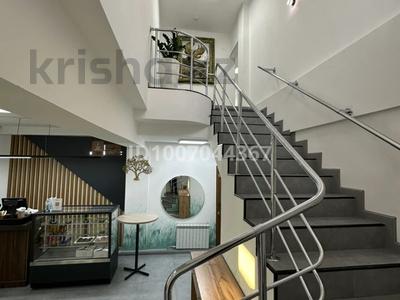 Свободное назначение, офисы, магазины и бутики, салоны красоты, образование, конференц-залы, кабинеты и рабочие места, студии · 167 м² за ~ 1.5 млн 〒 в Алматы, Бостандыкский р-н