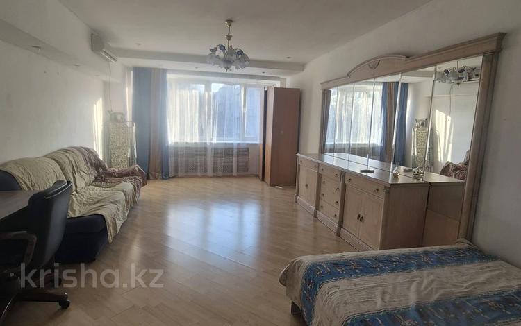 4-комнатная квартира · 100 м² · 4/5 этаж, Сатпаева за 63 млн ₸ в Алматы, Бостандыкский р-н — фото 2