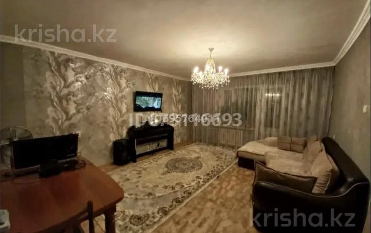 2-бөлмелі пәтер · 65 м² · 8/9 қабат, Физкультурная 9/1, бағасы: 180 000 ₸ в Семее — фото 53