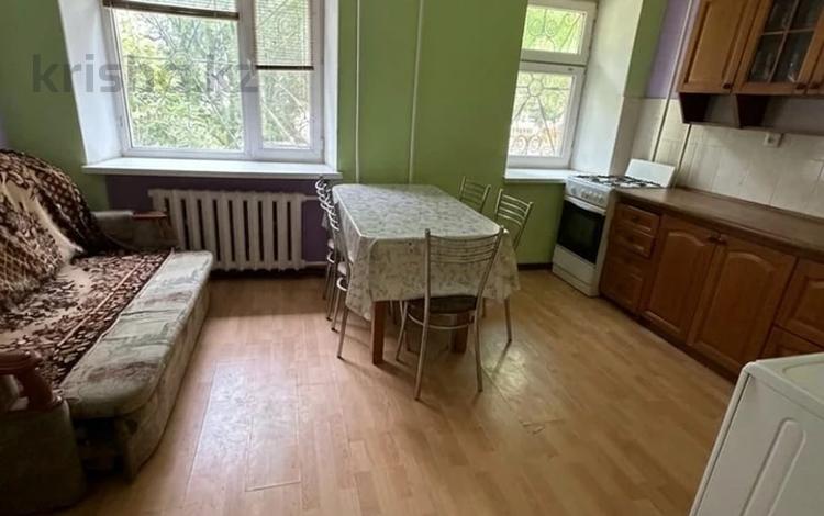 2-бөлмелі пәтер · 54.5 м² · 1/5 қабат, Доспановой, бағасы: 9.5 млн ₸ в Уральске — фото 2