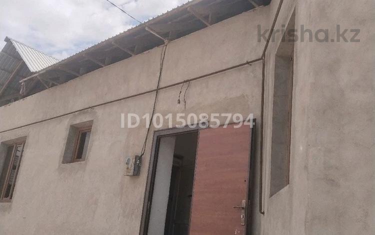 Часть дома · 6 комнат · 150 м² · 8 сот., мкр Акжайык, Туғанбай Алпысбаев 4 за 70 млн ₸ в Шымкенте, Абайский р-н — фото 2